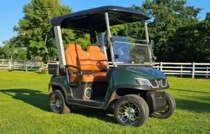 What Makes a Golf Cart Fleet Easy to Maintain?